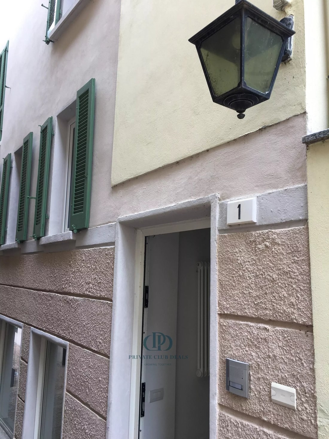 House in Campione d'Italia, Lombardy, Italy 3 - 13248079