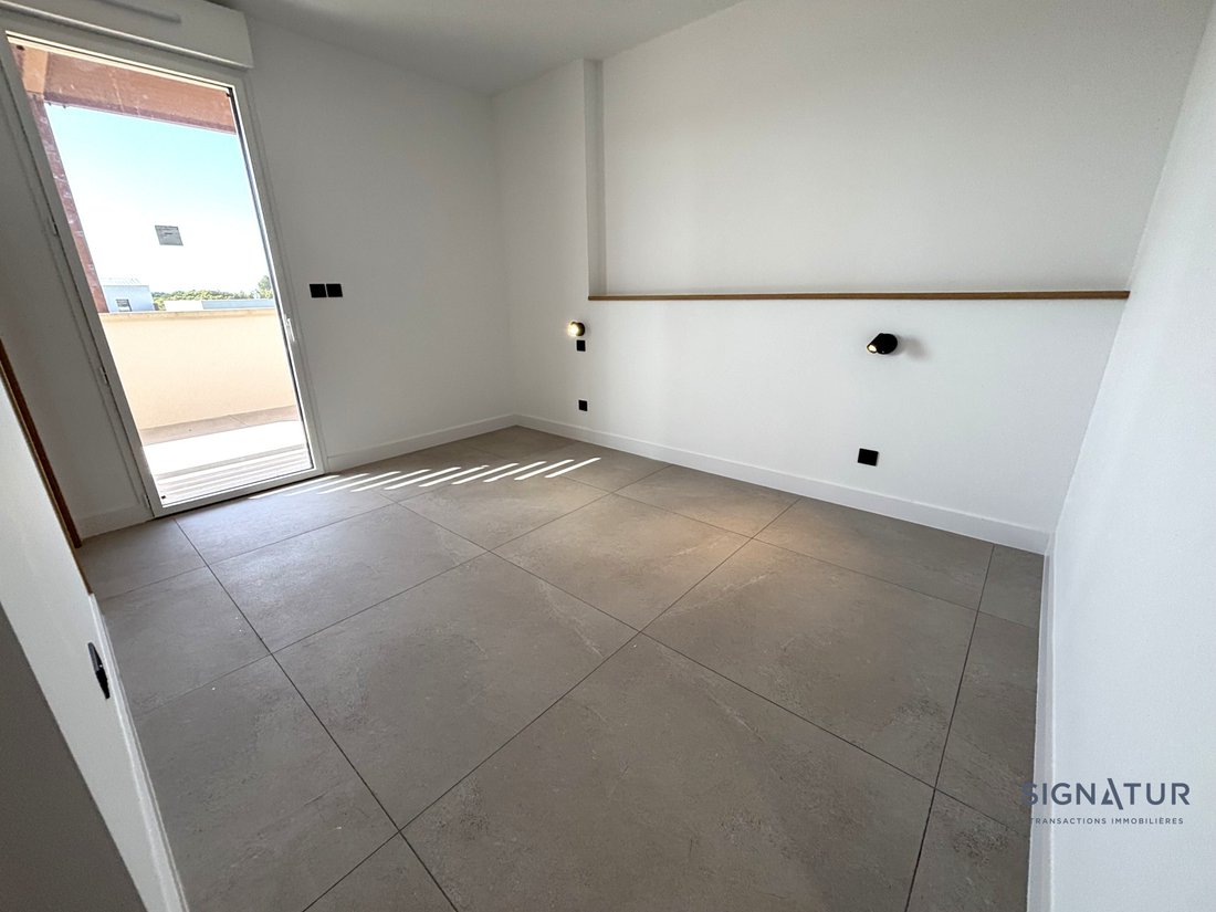 Apartment in Centre Ville, Castries, France 5 - 17744788