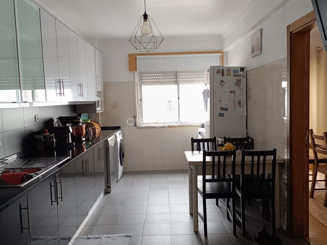 Apartment in Algueirao-Mem Martins, Lisbon, Portugal 5 - 17745423