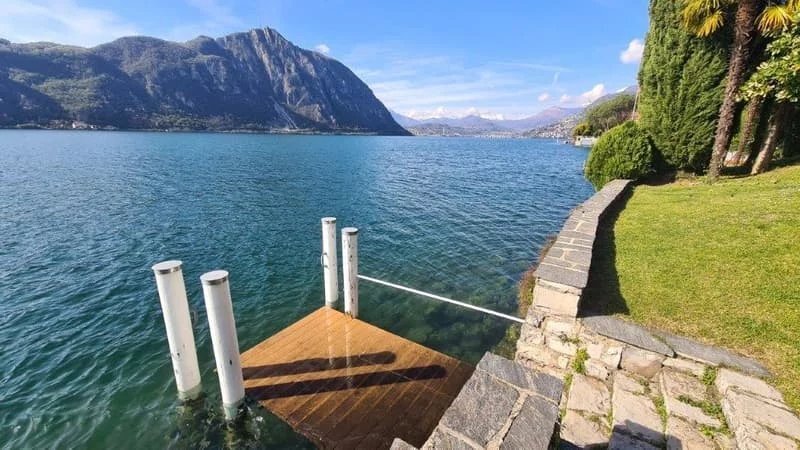 Apartment In Bissone