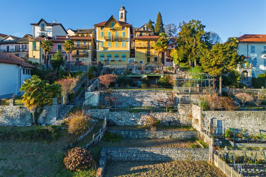Villa in Arizzano, Piedmont, Italy 3 - 16752912