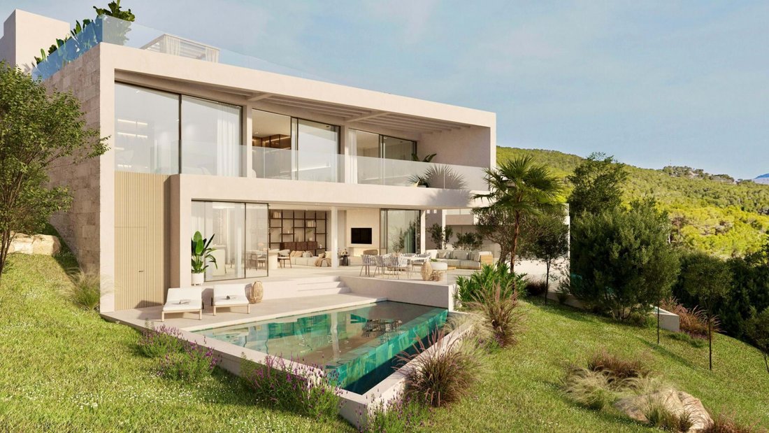 Villa in Camp de Mar, Mallorca, Andratx, Balearic Islands 2 - 17747417