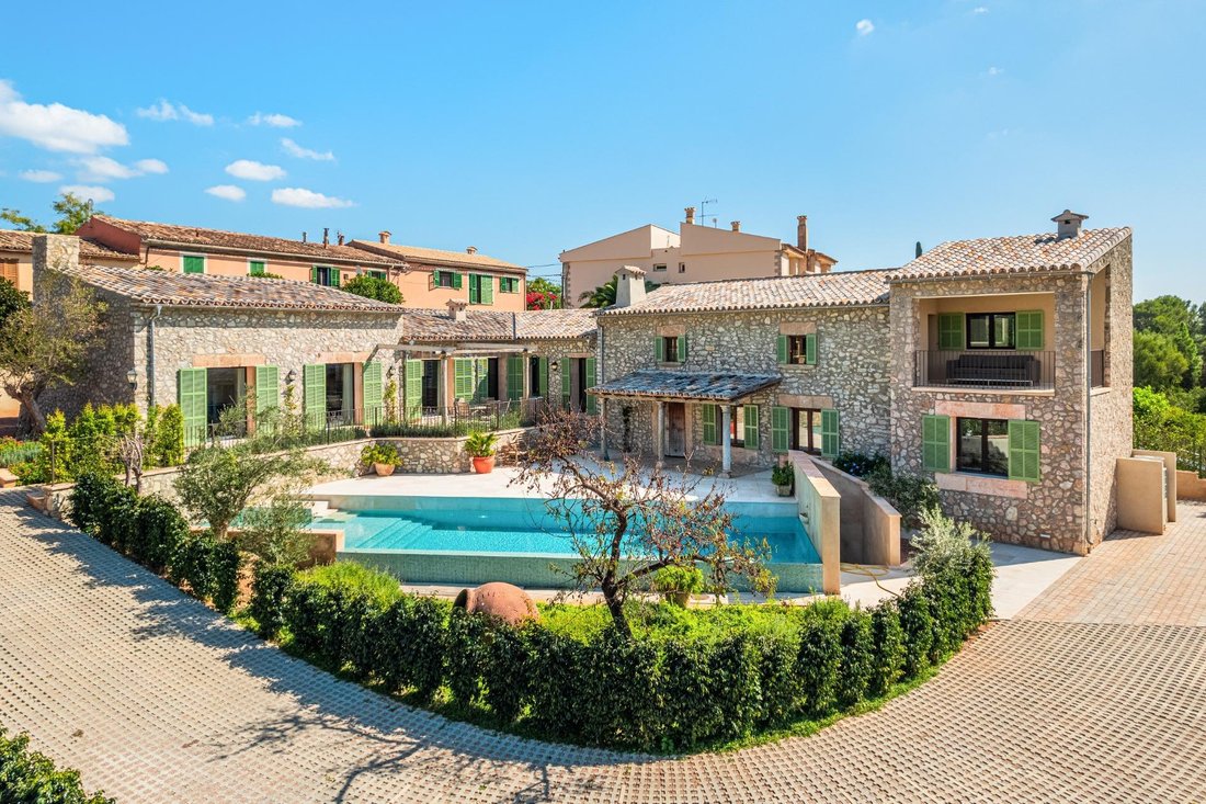 Finca in es Capdella, Calvia, Balearic Islands 1 - 17747281