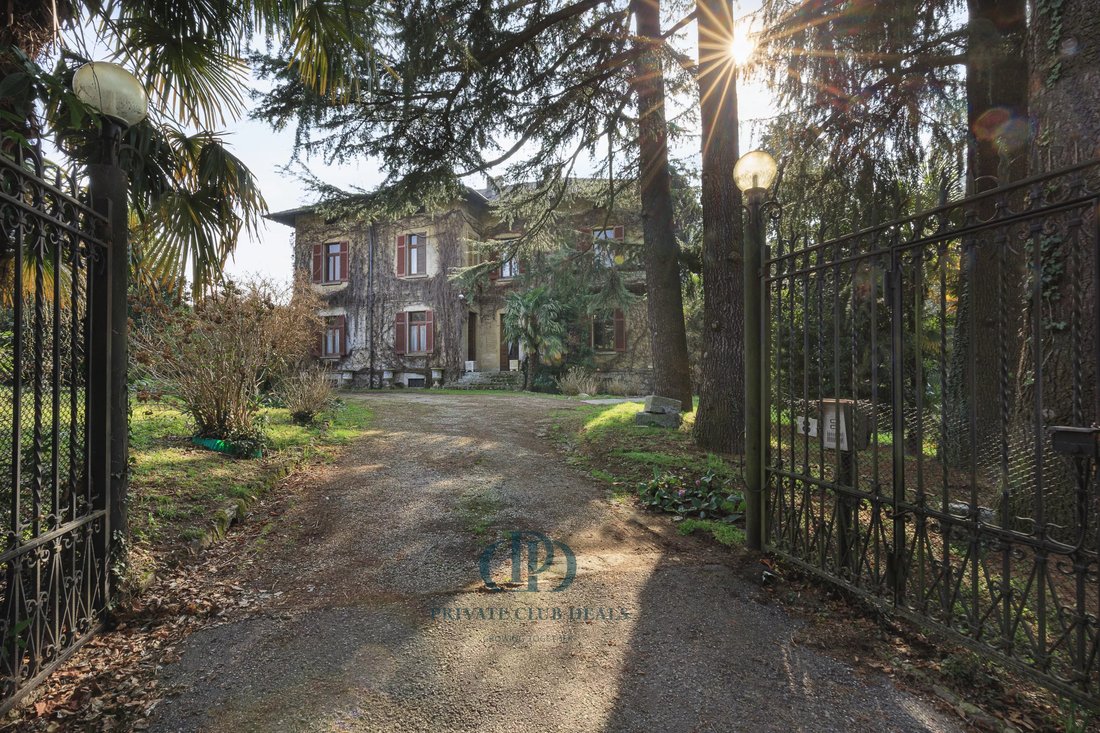 Villa in Intimiano, Lombardy, Italy 3 - 14247616