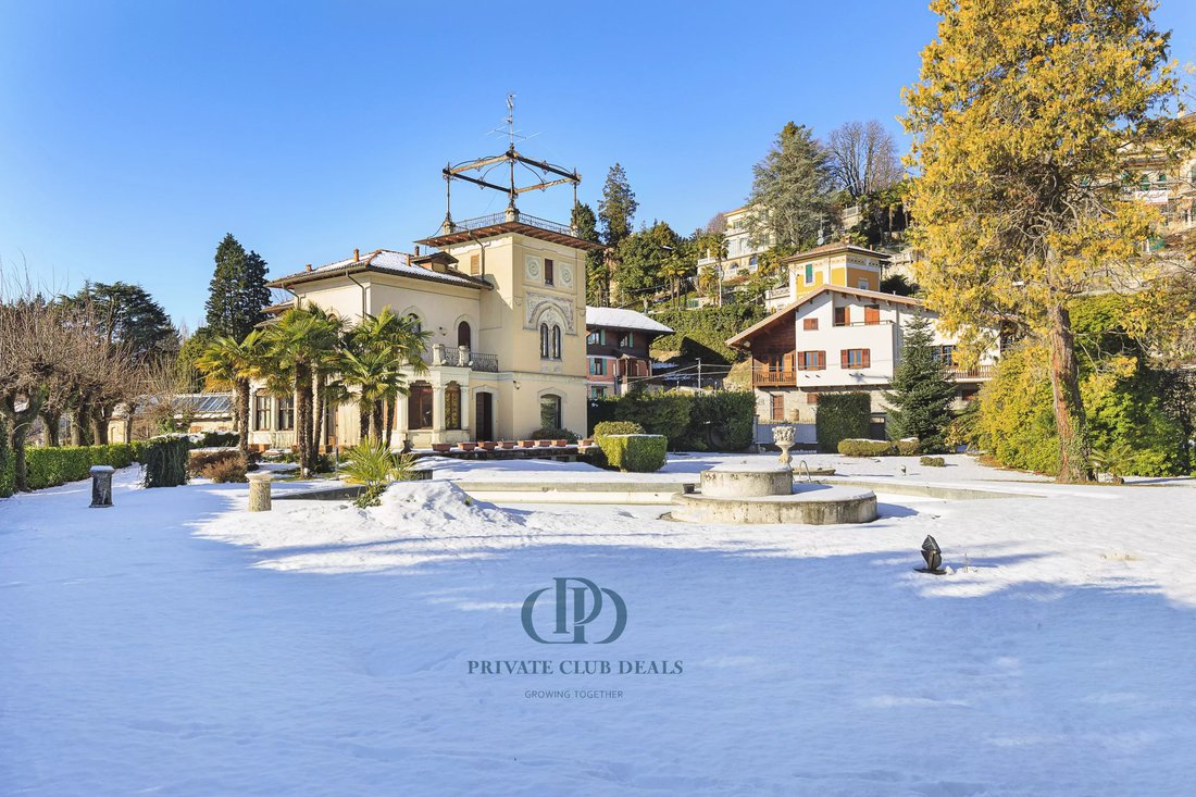 Villa in Center, Varese, Lombardy 5 - 11778928