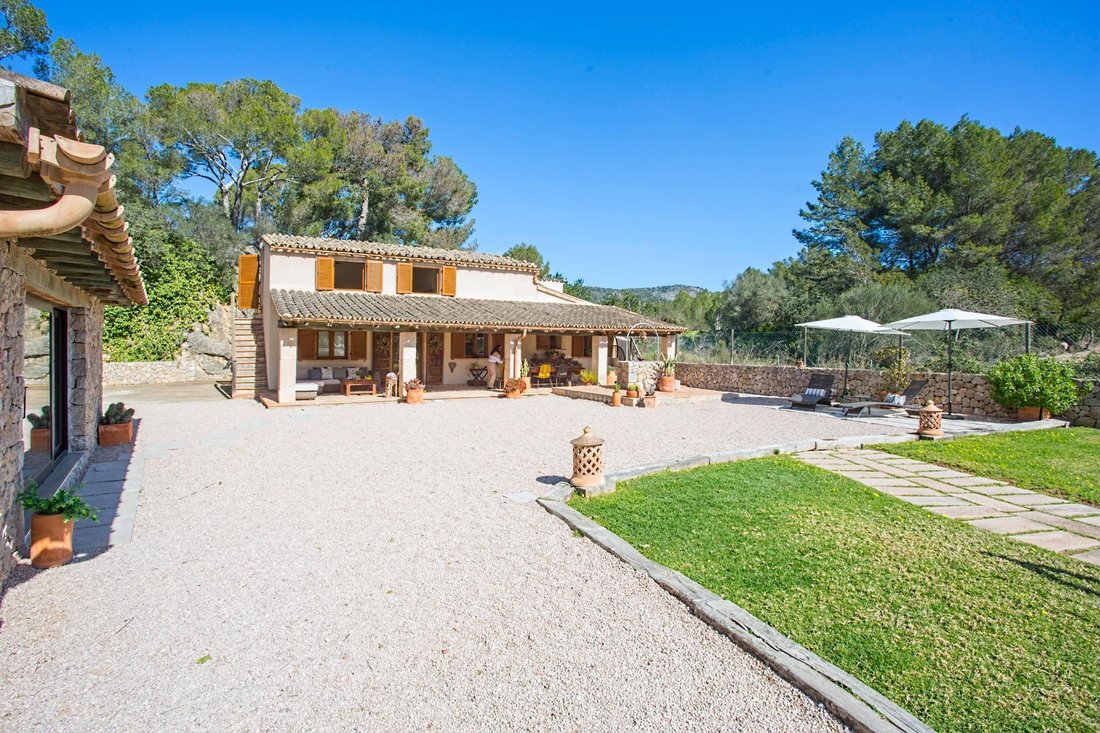Finca in Calvia, Balearic Islands, Spain 2 - 17747192