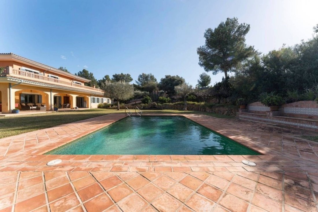 Villa in Rotes Velles, Calvia, Balearic Islands 2 - 17747424