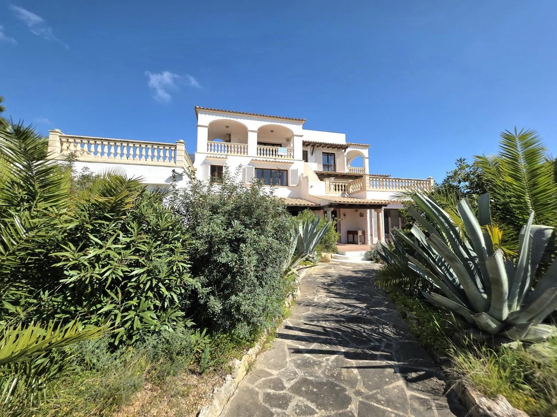 Villa in Felanitx, Balearic Islands, Spain 3 - 17747349