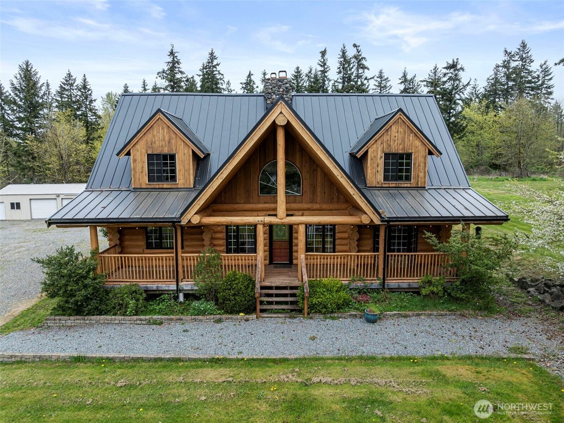 Graham, Washington, United States 2 - 17745708