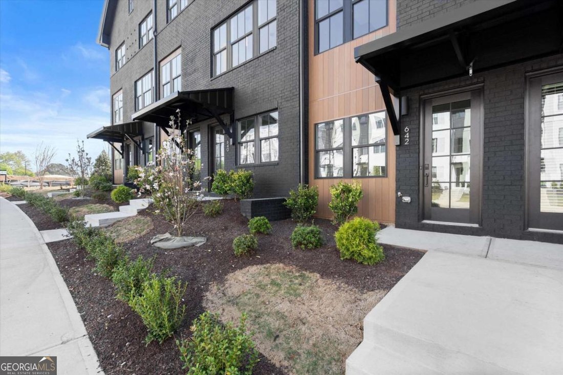 Townhouse in Alpharetta, Georgia, United States 4 - 17749289