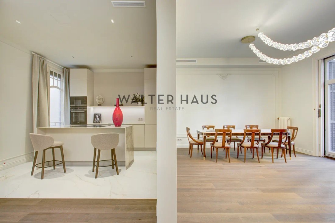 Apartment in Eixample, Barcelona, Spain 5 - 14495214