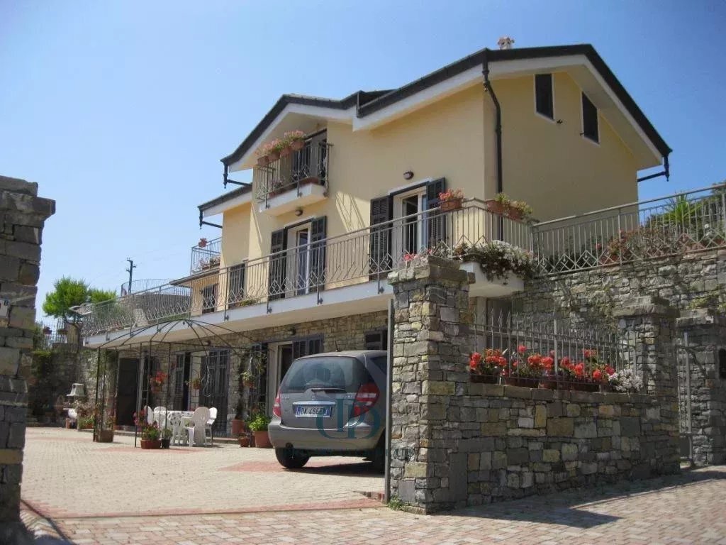 Villa in Italy 1 - 14428440
