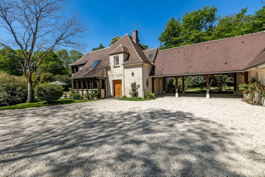 House in Chamant, Hauts-de-France, France 3 - 16334048