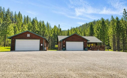 House in Springdale, Washington, United States 1