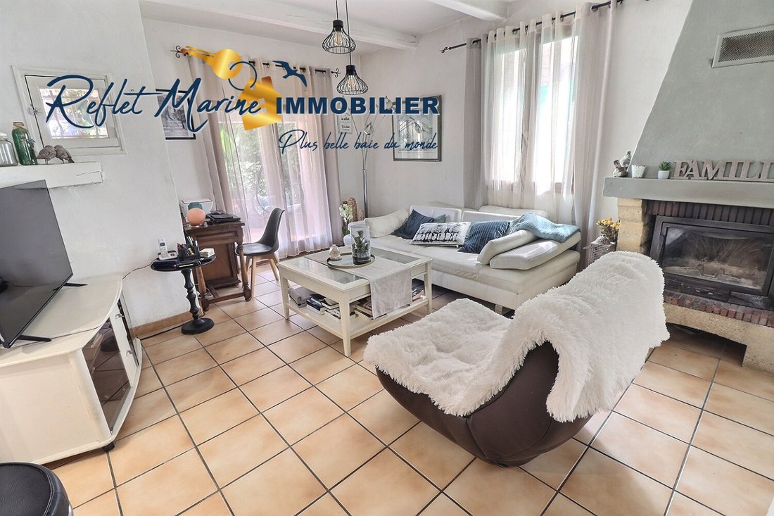 House in Ceyreste, Provence-Alpes-Côte d'Azur, France 5 - 17748664
