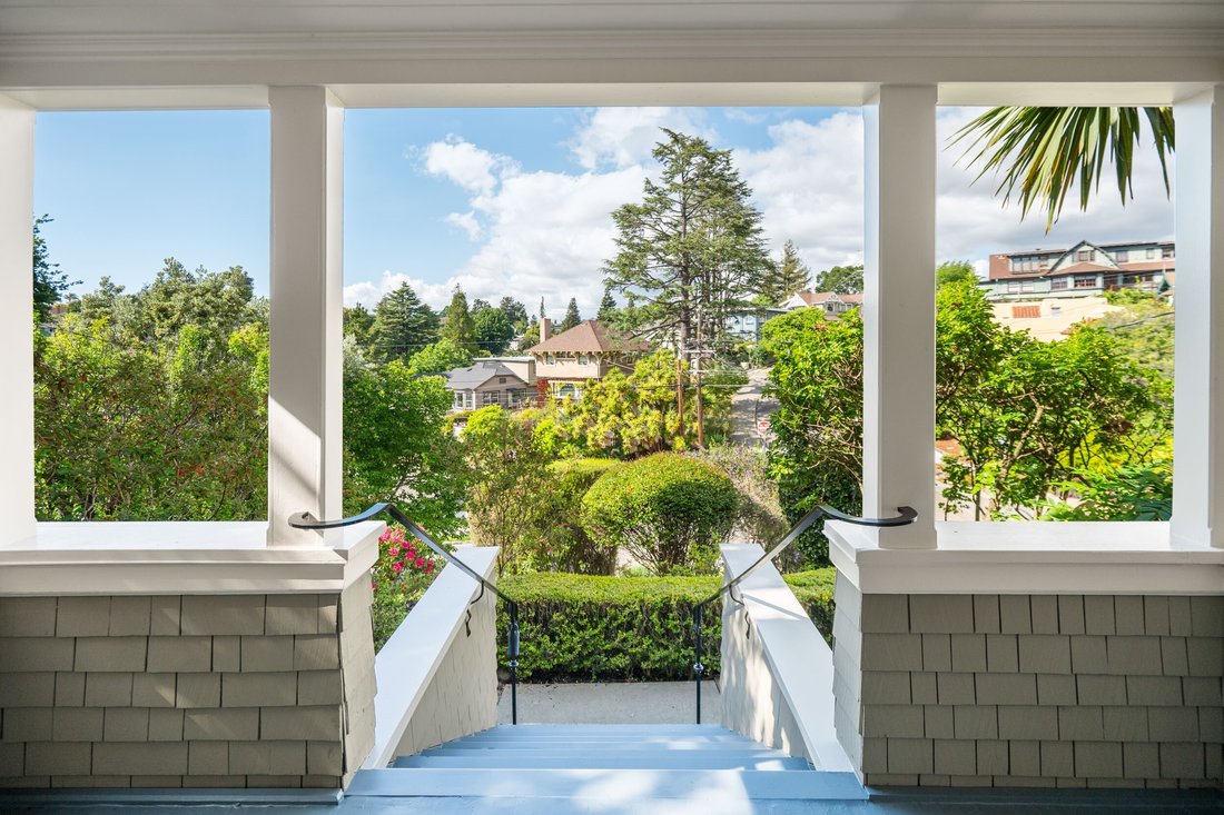 House in Oakland, California, United States 4 - 17746276
