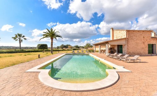 Finca in Santanyi, Balearic Islands, Spain 1
