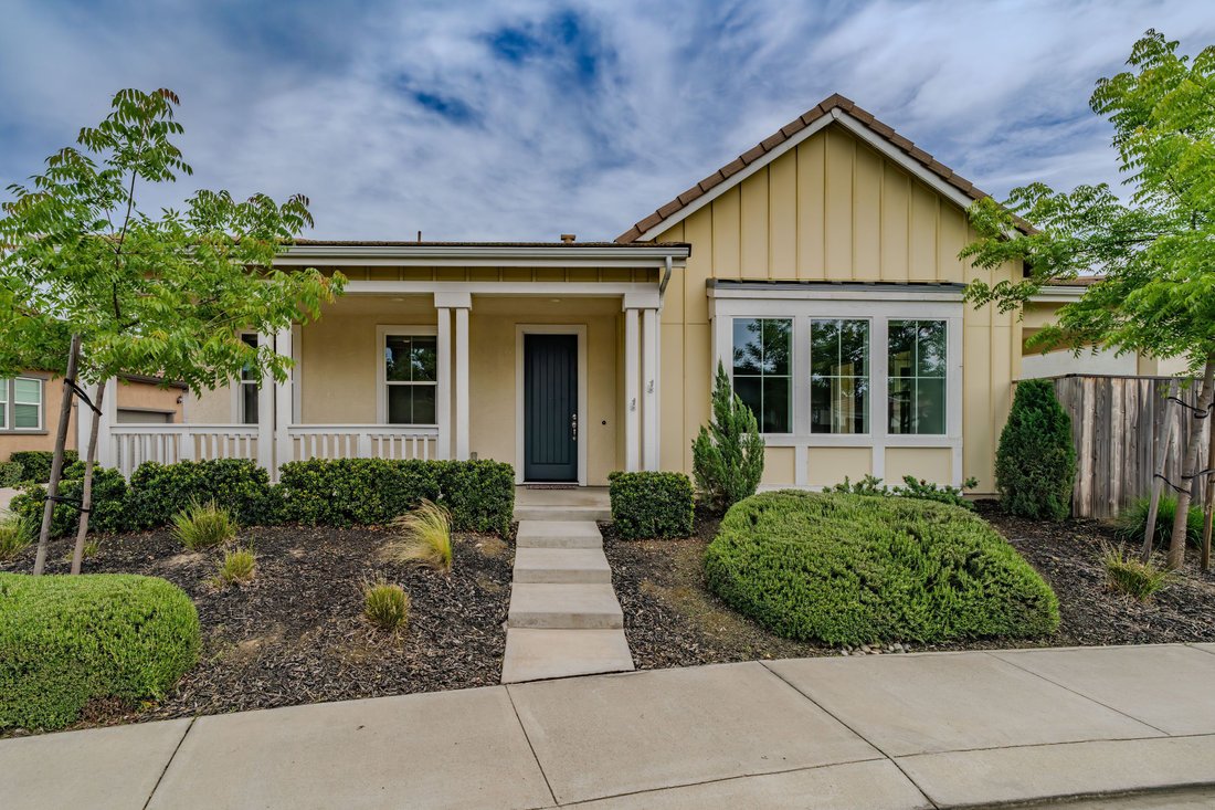 House in Lodi, California, United States 2 - 17749563