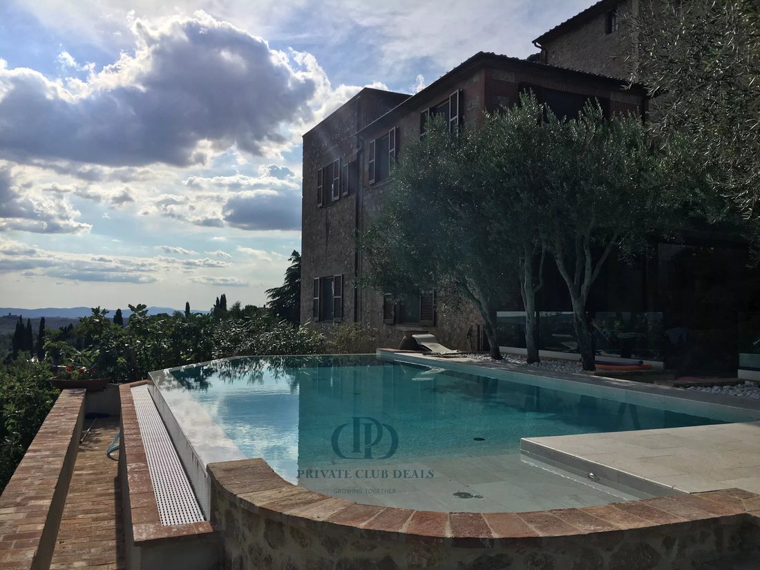Villa in Trequanda, Tuscany, Italy 2 - 15132947