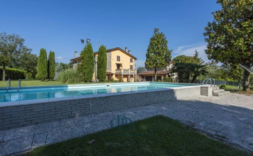 Villa in Center, Capannori, Tuscany 1