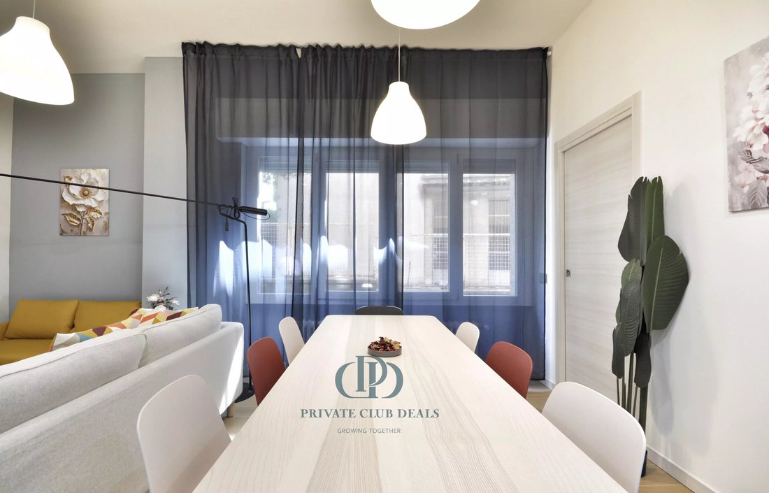 House in Eastern Lake Center, Como, Lombardy 5 - 17746046
