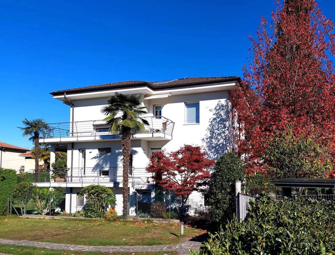 Villa in San Carlo - Giubiano, Varese, Lombardy 1 - 12979210