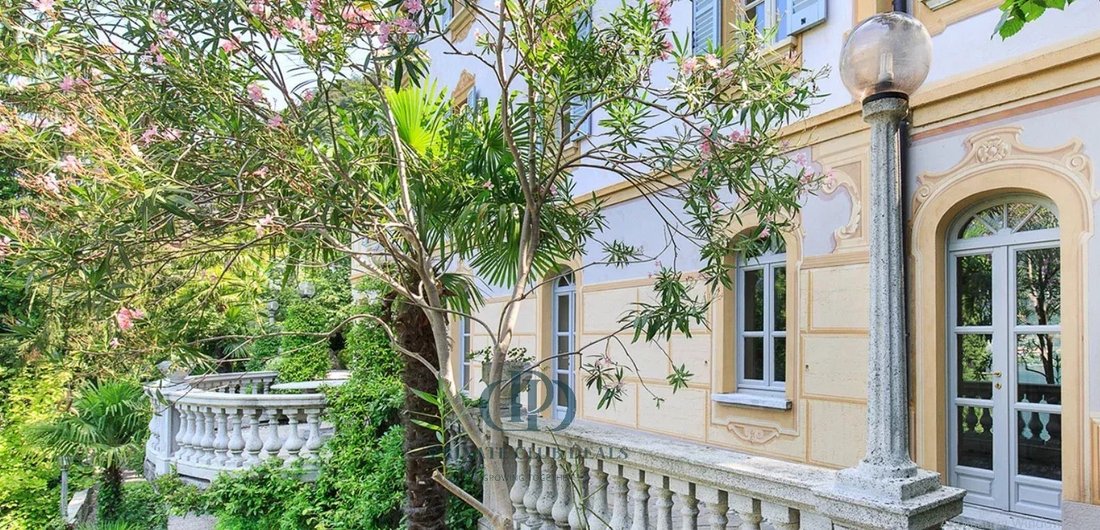 Villa in Blevio, Lombardei, Italien 3 - 11638043