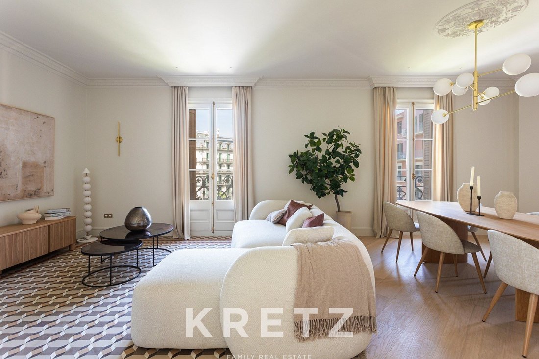 Apartment in Eixample, Barcelona, Spain 3 - 17745406
