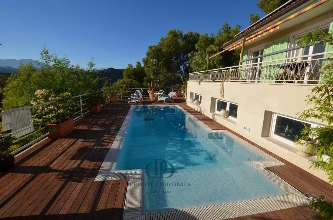 Villa in Bordighera, Liguria, Italy 1 - 14428394