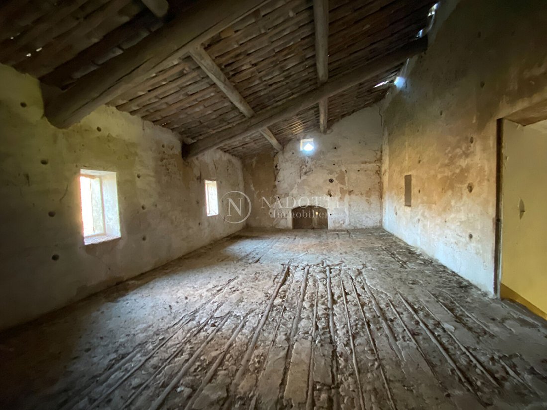 House in Cabrières-d'Avignon, Provence-Alpes-Côte d'Azur, France 3 - 17744754