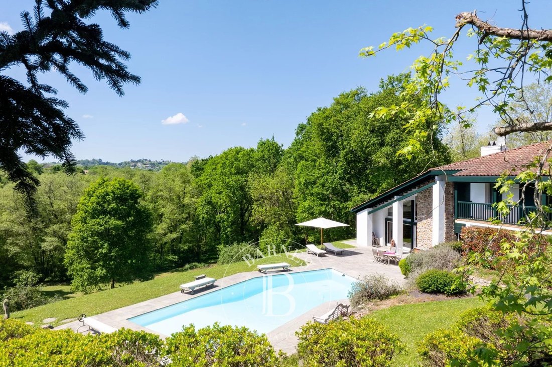 House in Mouguerre, Nouvelle-Aquitaine, France 4 - 17745379