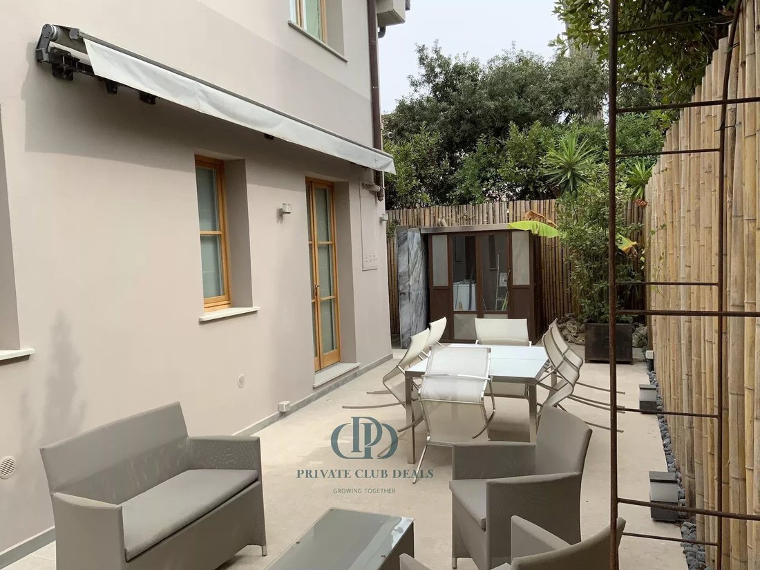 Villa in Historic Center, Lucca, Tuscany 1 - 15132944