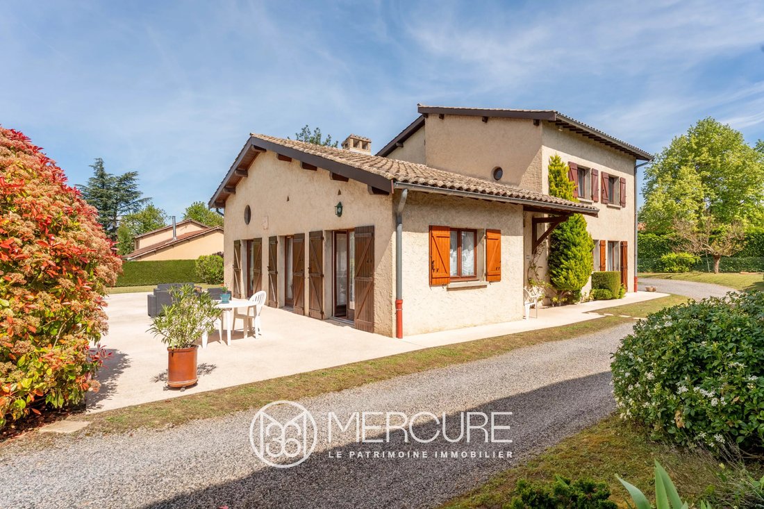 House in Dommartin, Auvergne-Rhône-Alpes, France 5 - 17743484