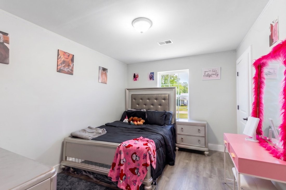 Apartment in East Orange, New Jersey, United States 3 - 17742651