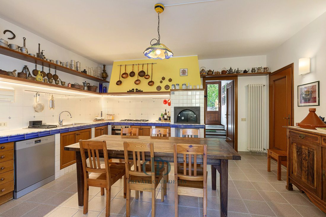 Villa in Lenno, Lombardy, Italy 4 - 15946478