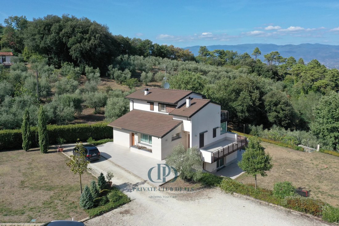 Villa in Lamporecchio, Tuscany, Italy 1 - 14847640