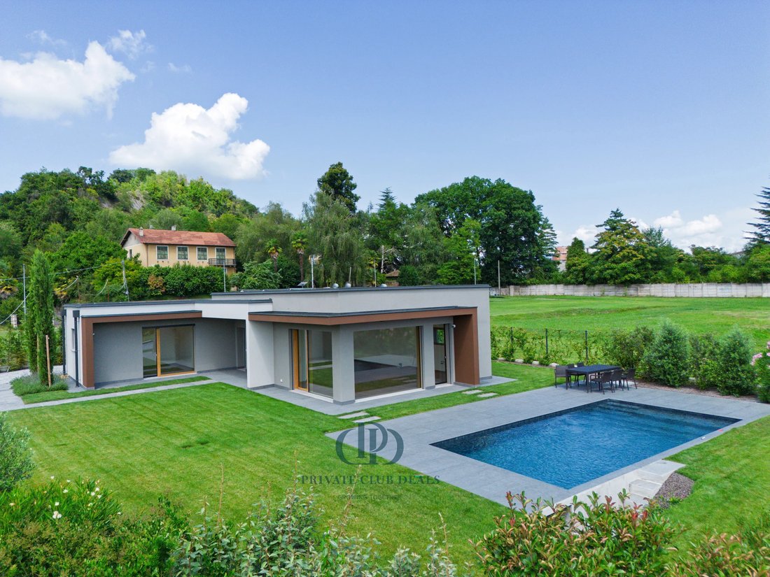 Villa in Angera, Lombardei, Italien 5 - 15984126