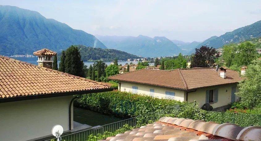 Villa in Moltrasio, Lombardy, Italy 3 - 15132660