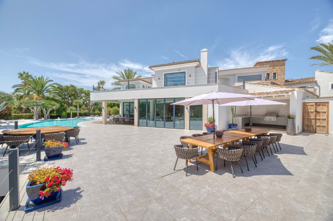 Villa in Rotes Velles, Calvia, Balearic Islands 2 - 17747128