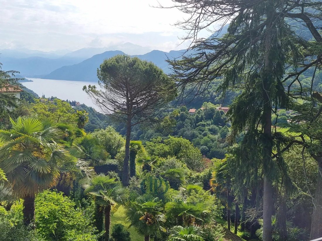 Villa in Dizzasco, Lombardy, Italy 4 - 15132587