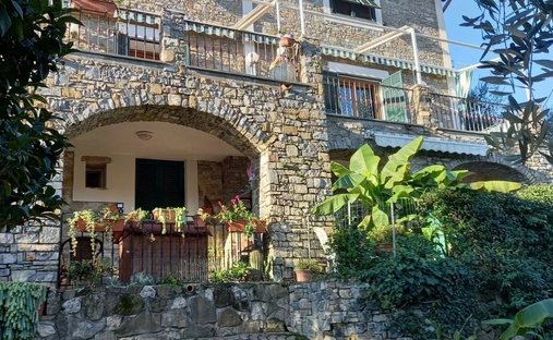 Villa in Dolceacqua, Liguria, Italy 1