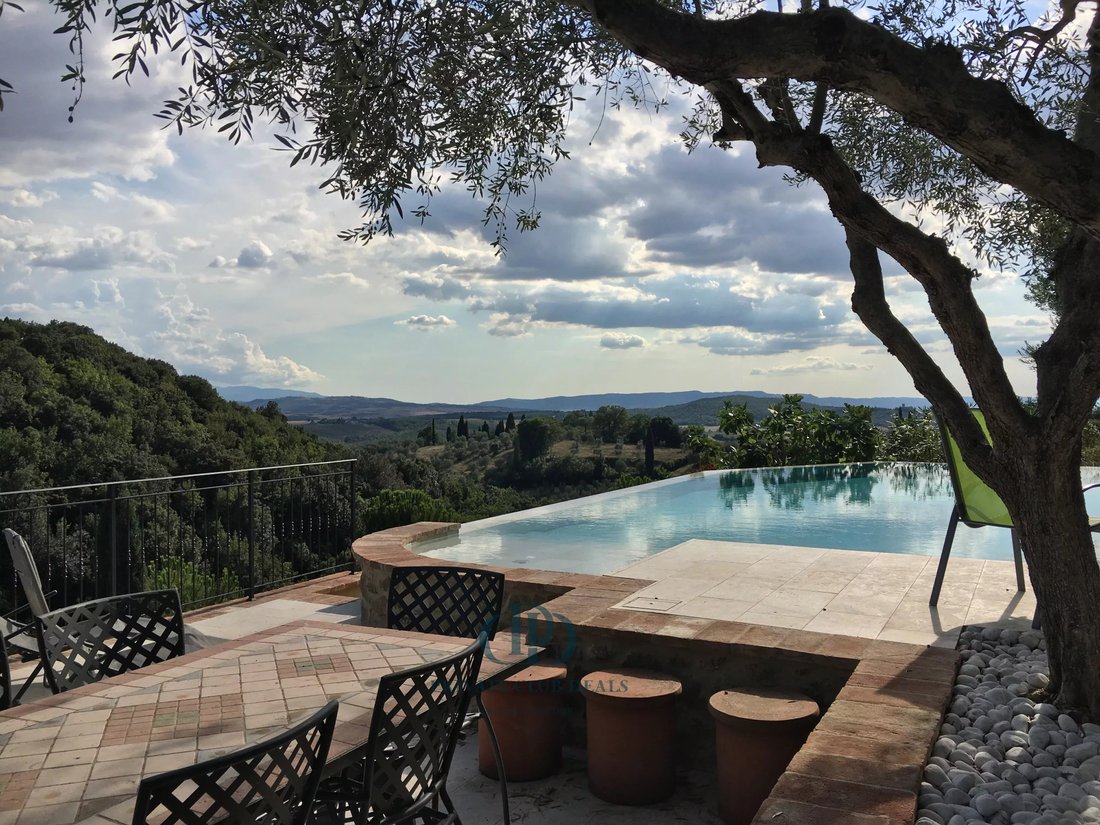 Villa in Trequanda, Tuscany, Italy 4 - 13125221