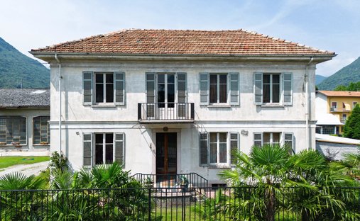 Villa en Gravellona Toce, Piamonte, Italia 1