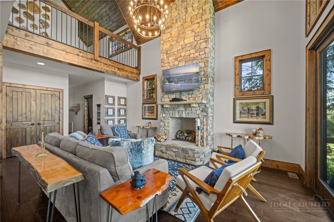 House in Elk Park, North Carolina, United States 4 - 17746700