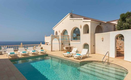 Villa in Alaior, Balearische Inseln, Spanien 1