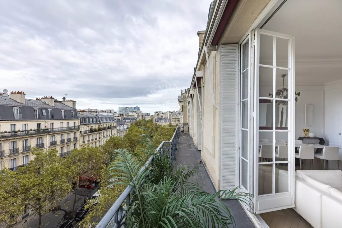 Apartment in Courcelles-Wagram, Paris 17e Arrondissement, Paris 5 - 17750113