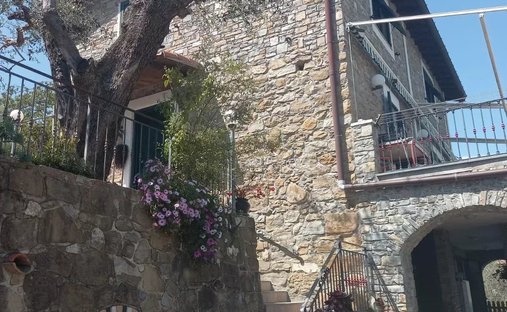 Villa in Dolceacqua, Liguria, Italy 1