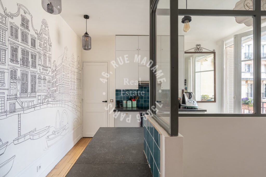 Apartment in Odéon, Paris 6e Arrondissement, Paris 4 - 17744736