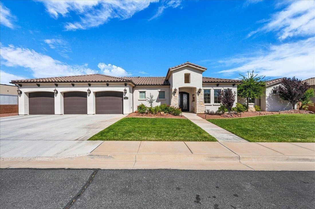 House in St. George, Utah, United States 3 - 17743702
