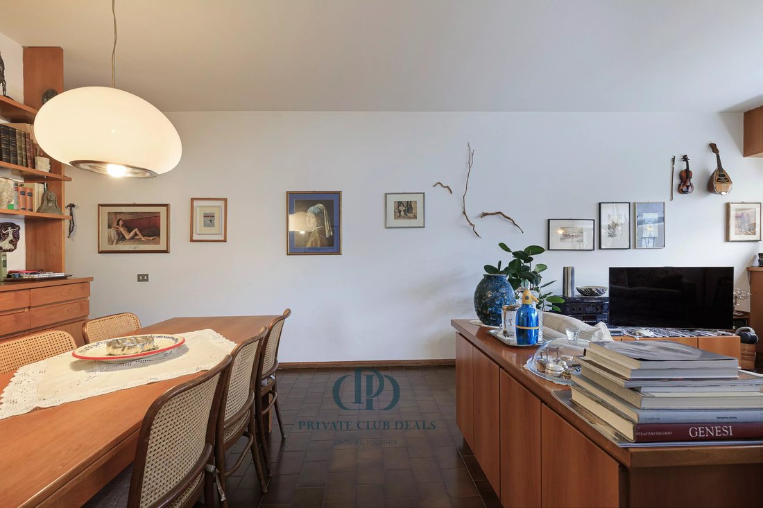House in Como Borghi, Como, Lombardy 5 - 15098644